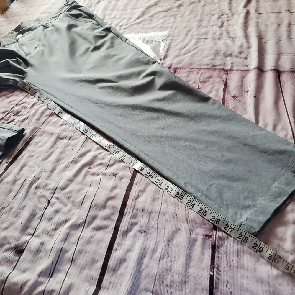 Adidas Golf Pants Tapered-Leg Gray 4 Way Stretch UPF Water Repellant Size 34x30